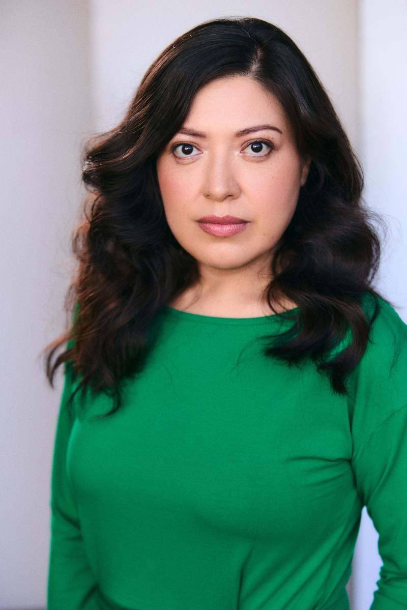 Mastering the Craft: On-Camera Acting Classes with Elizabeth De Razzo